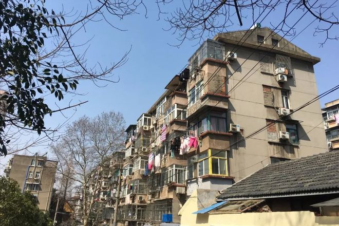 居太吵有什么方法来解决尊龙凯时app楼上邻